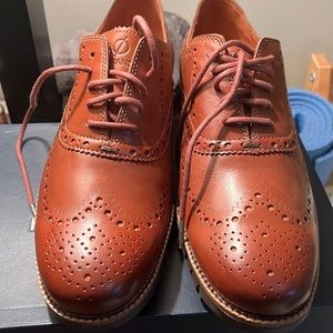 New brown Cole Haan Zerogrand Wingtip Oxfords size 8M